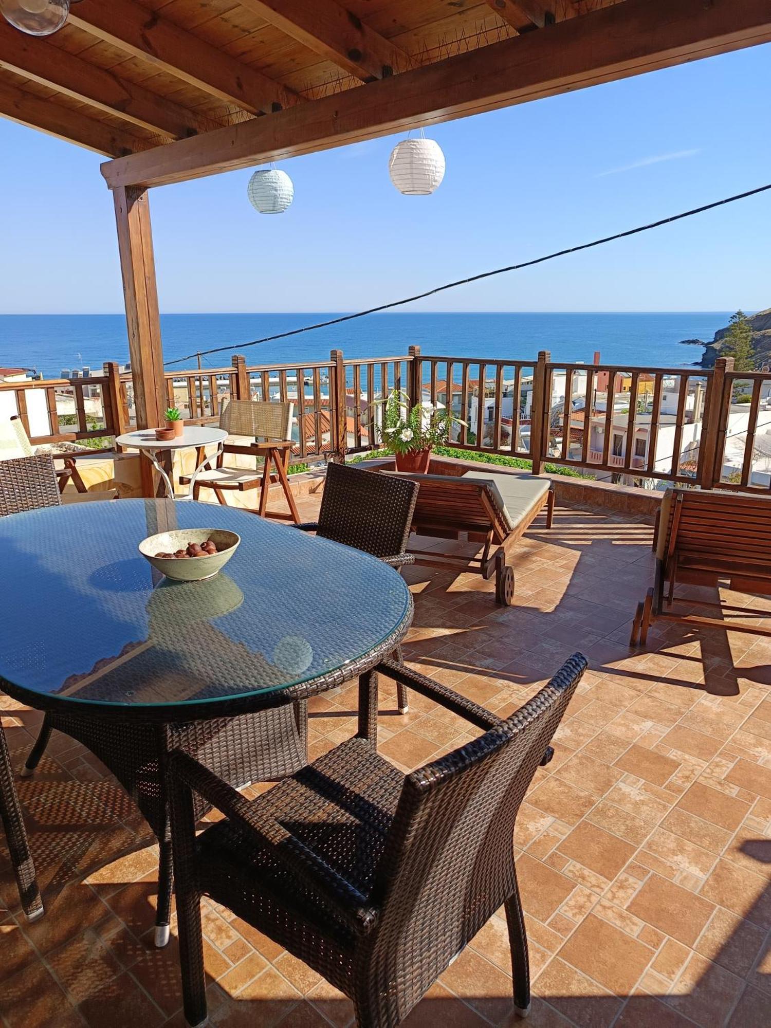 Pension Lucy Panormos  Ngoại thất bức ảnh