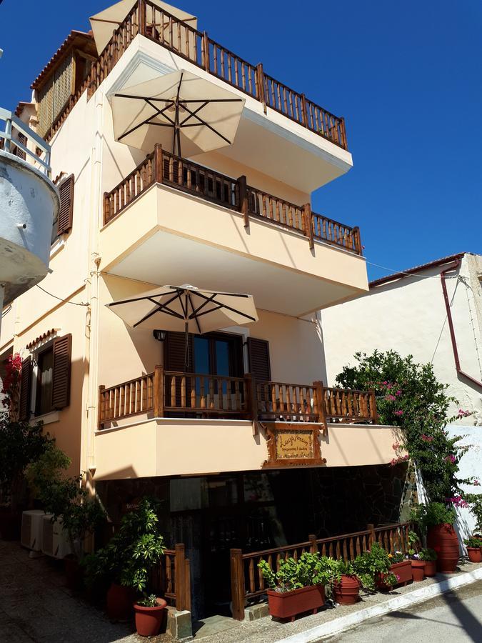 Pension Lucy Panormos  Ngoại thất bức ảnh